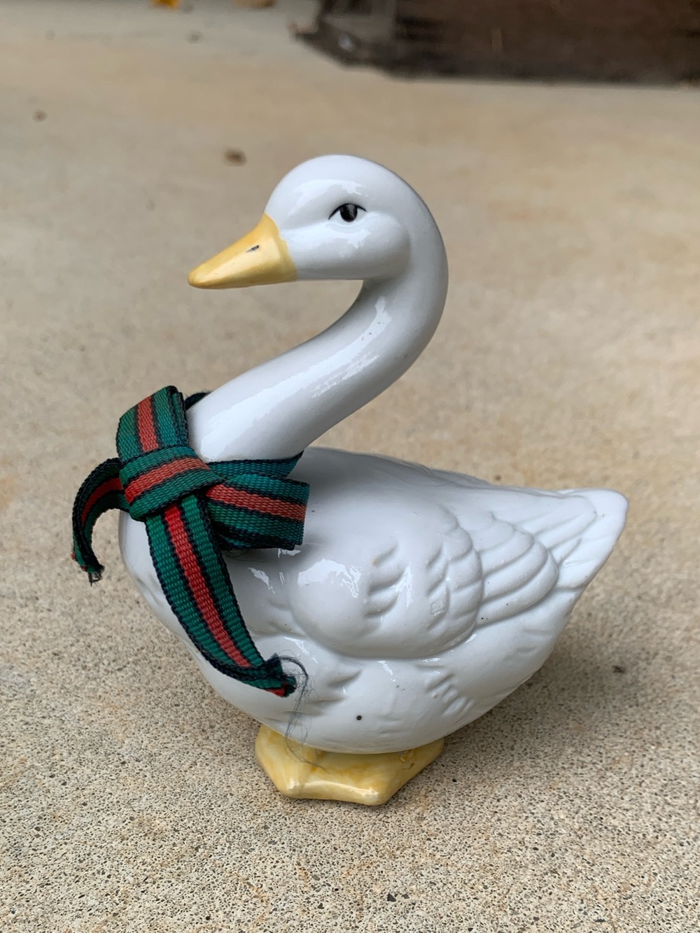 Vintage ceramic goose duck white yellow w/Christmas bow 5”